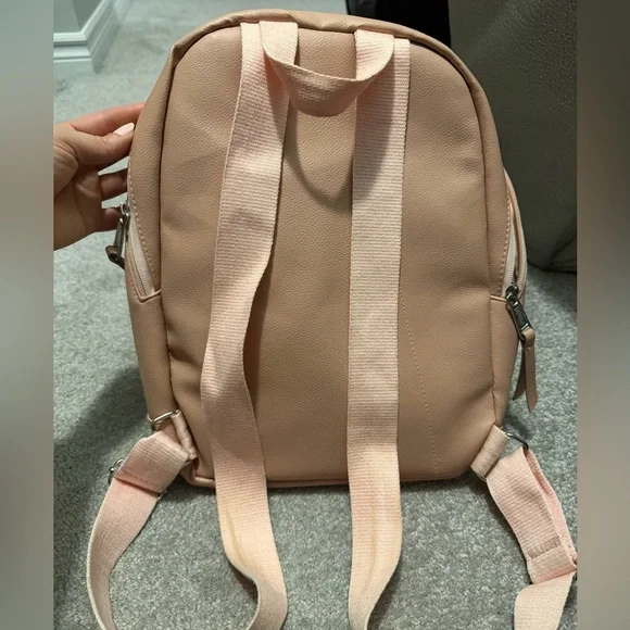PUMA | Pink Backpack - Picture 2 of 4